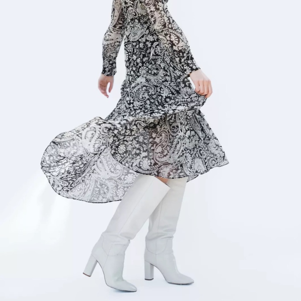 POPULAR ZARA WHITE LONG BOOTS